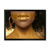 Дизайнарт 'афроамериканско момиче със златна боя върху тялото' модерна рамка Арт Принт