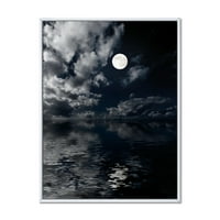 Дизайнарт 'пълнолуние нощ в облачно небе Ив' морска и крайбрежна рамка платно за стена арт принт