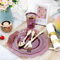 Лилави пластмасови чинии със златен джант и пластмасови сребърни съдове и лилави чаши и лилави чаши и ръчна салфетка- барока прозрачни лилави пластмасови съдове за вечеря за превъзходна сватба и партита и ден на
